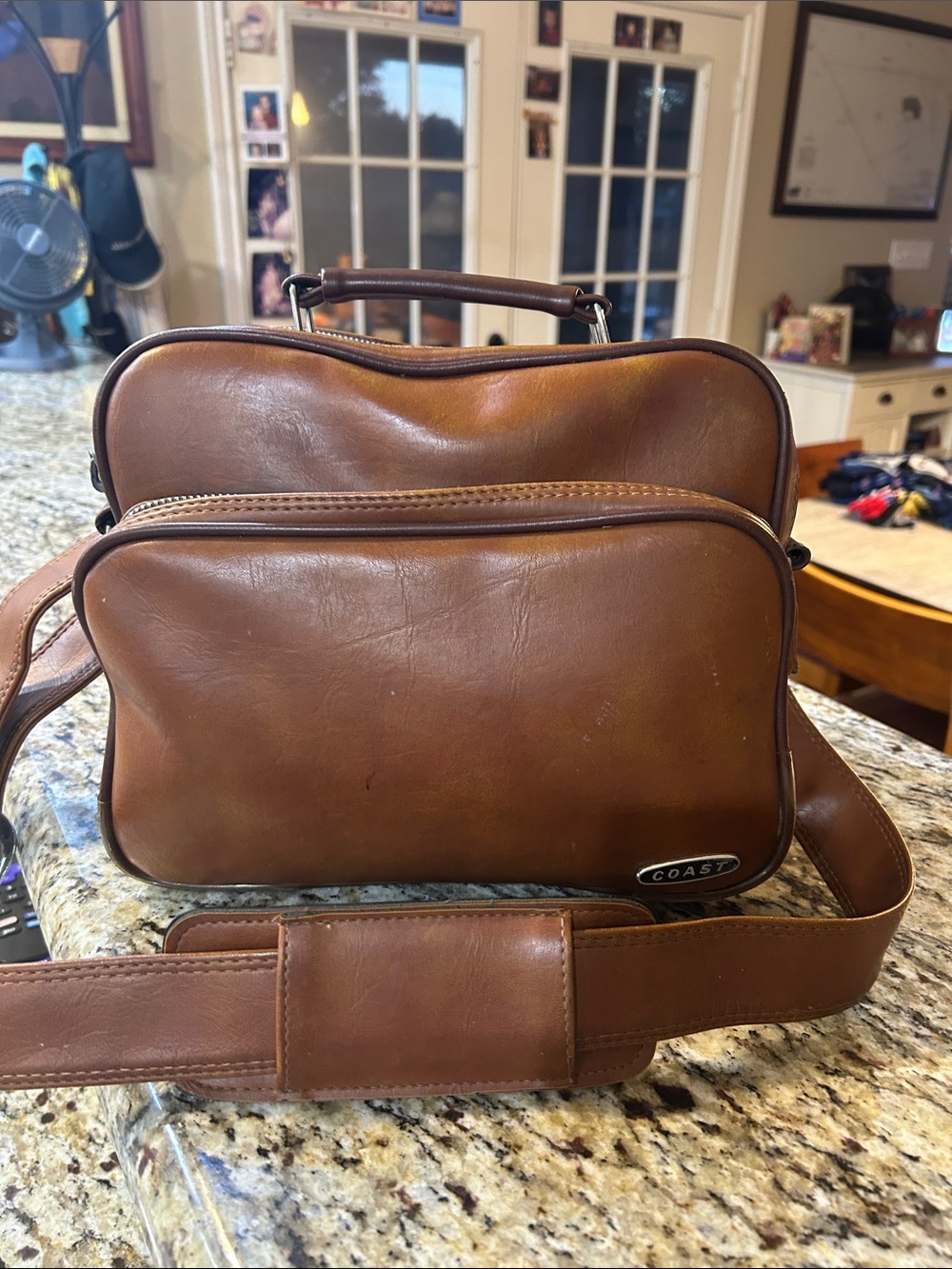 Vintage Men's Brown Faux Leather Travel Bag